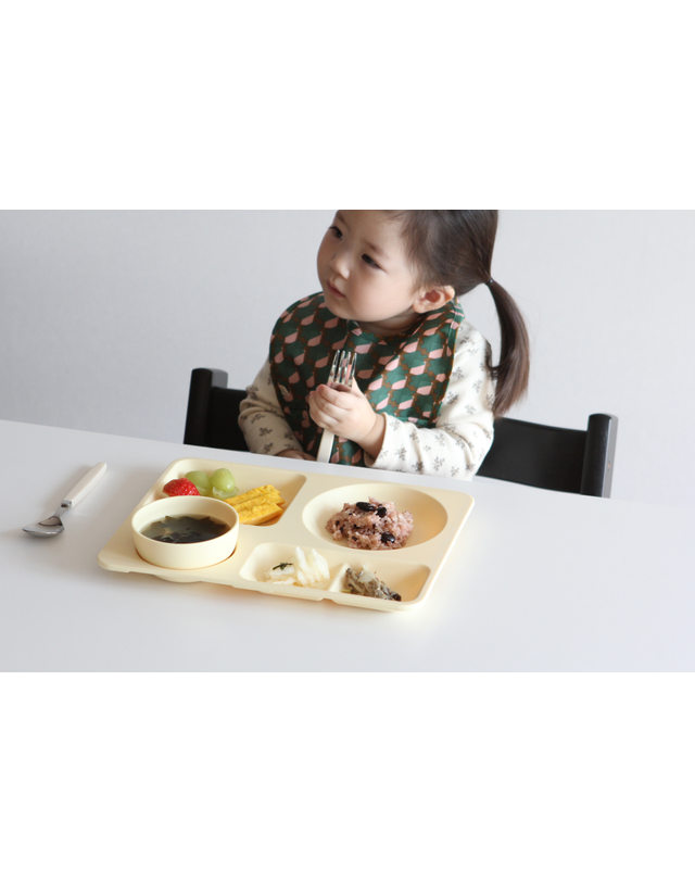 카모메키친 SUN 식판볼 세트 착용컷