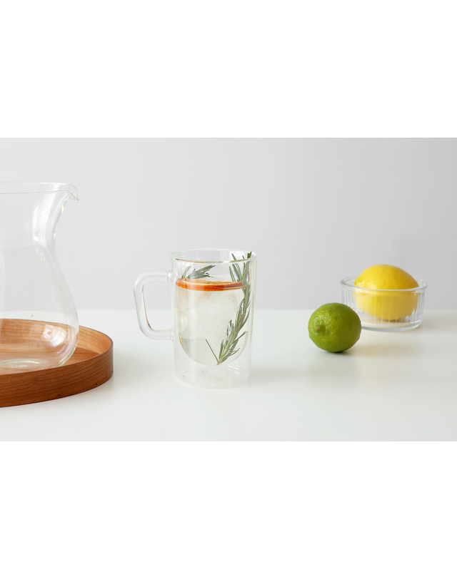 카모메키친 피오르 내열 이중유리컵 330ml 홈카페 맥주잔 착용컷