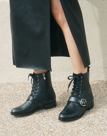 Walker Boots_ADS338