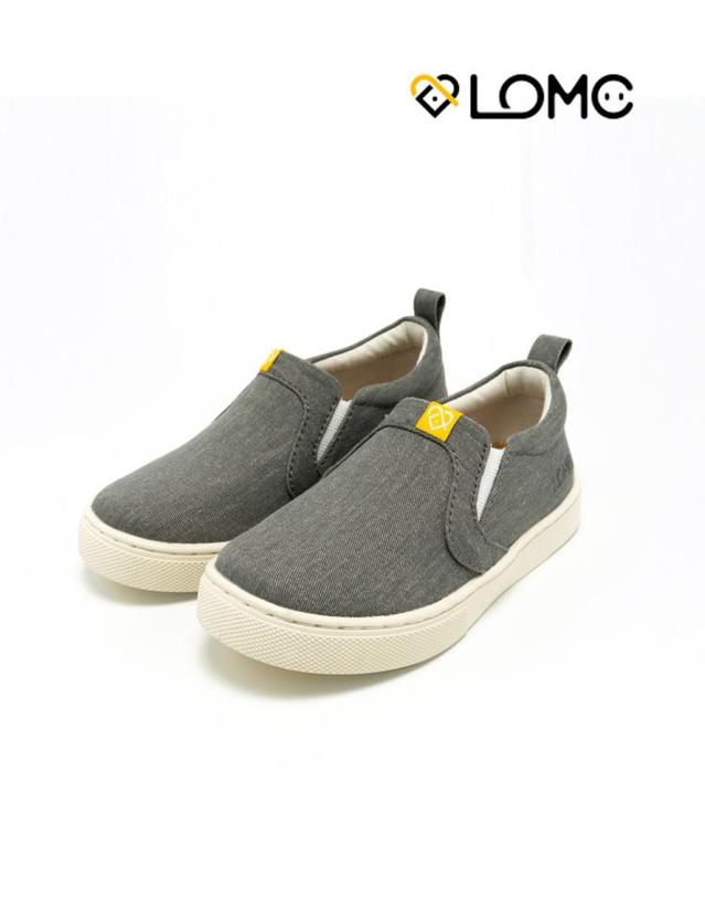 롬크 롬크 키즈 슬립온 아동화 발편한 유아 슈즈 KORPI LIGHT GREY 코르피 라이트 그레이 착용컷