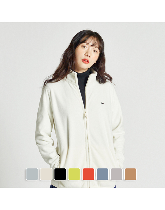언리미트 Fleece Jacket (U24DTJK450) 착용컷