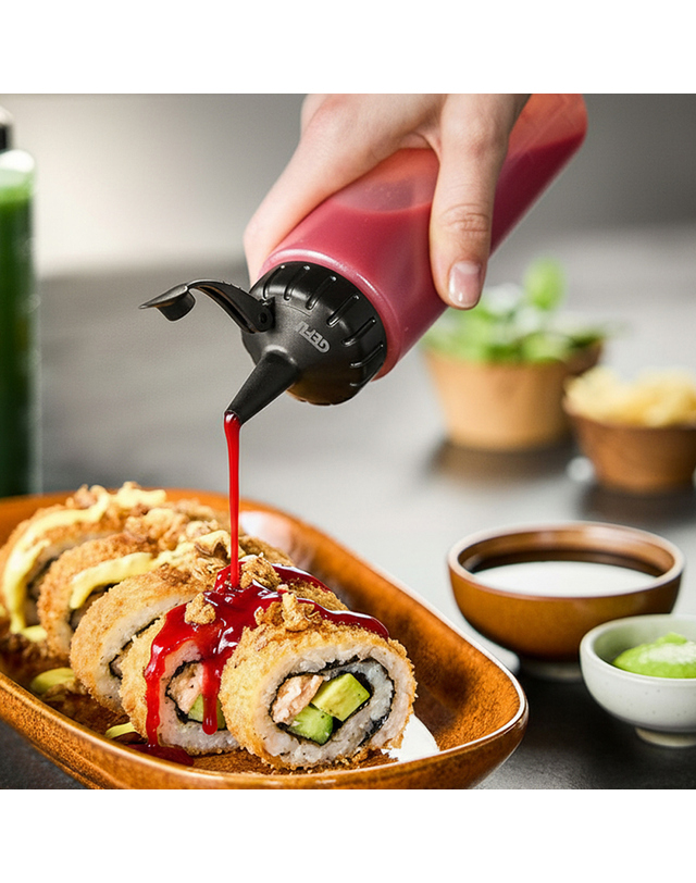 게푸 게푸 스퀴즈 보틀 FLEXI-FILL 175ml+350ml 착용컷