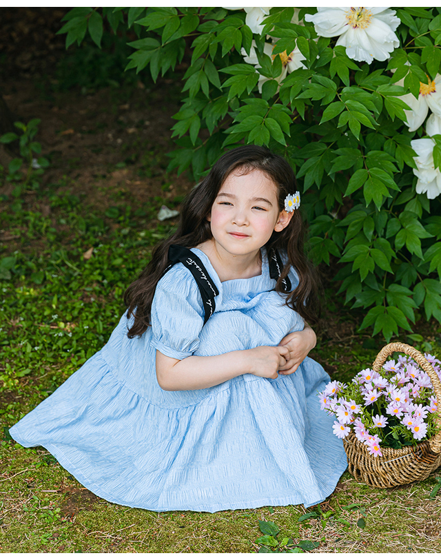 마마드꽁뜨 시엔타원피스_블루 착용컷