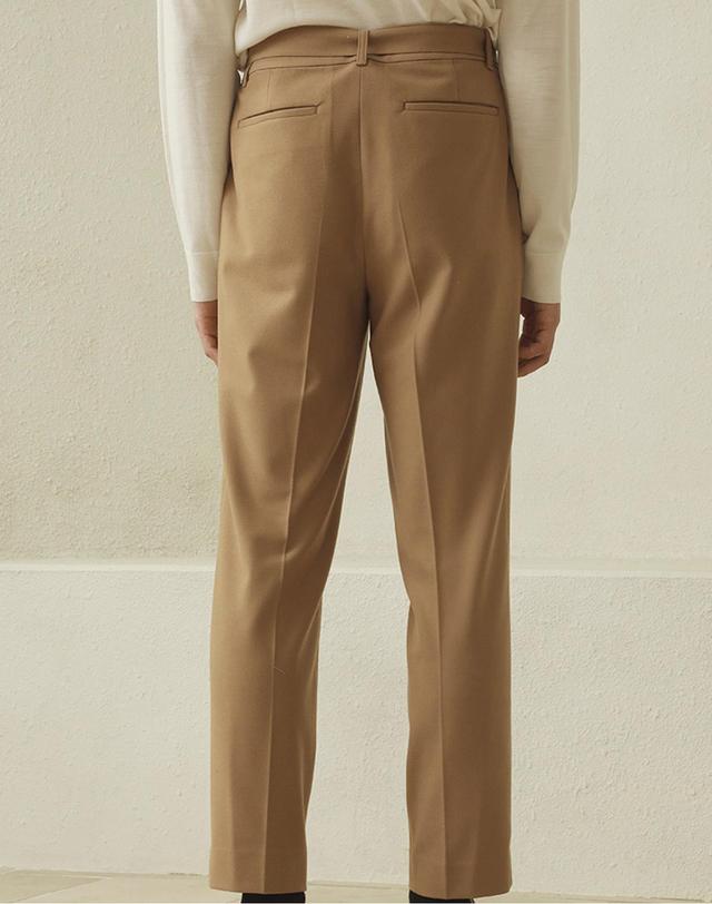 필시크 TWO TUCK BLETED PANT (Beige) 카멜 착용컷