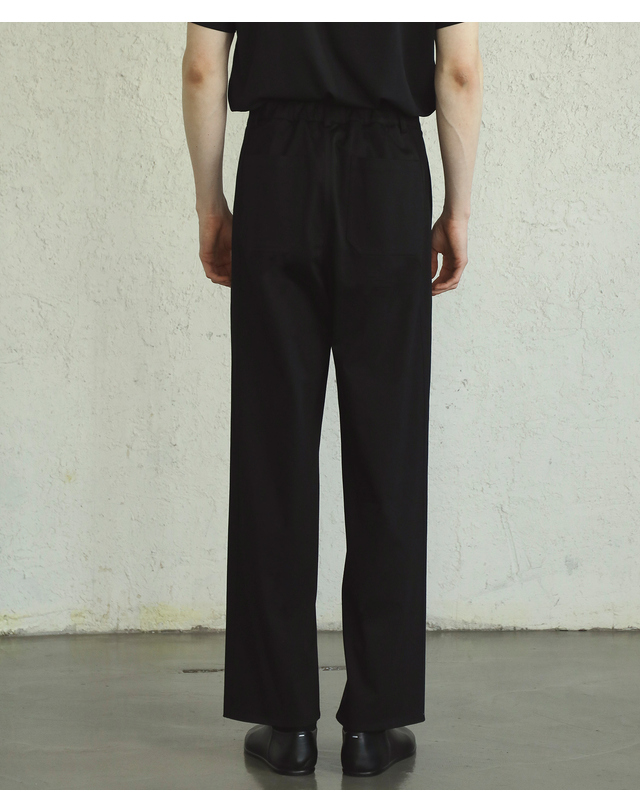 필시크 SIDE CUT BANDING CHINO PANTS (Black) 블랙 착용컷