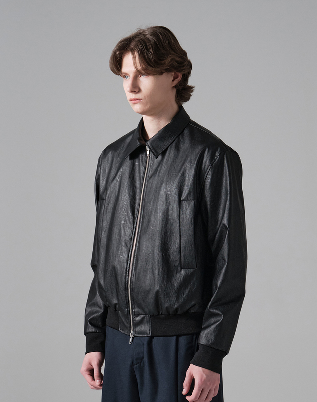필시크 LEATHER BLOUSON (BLACK) 블랙 착용컷