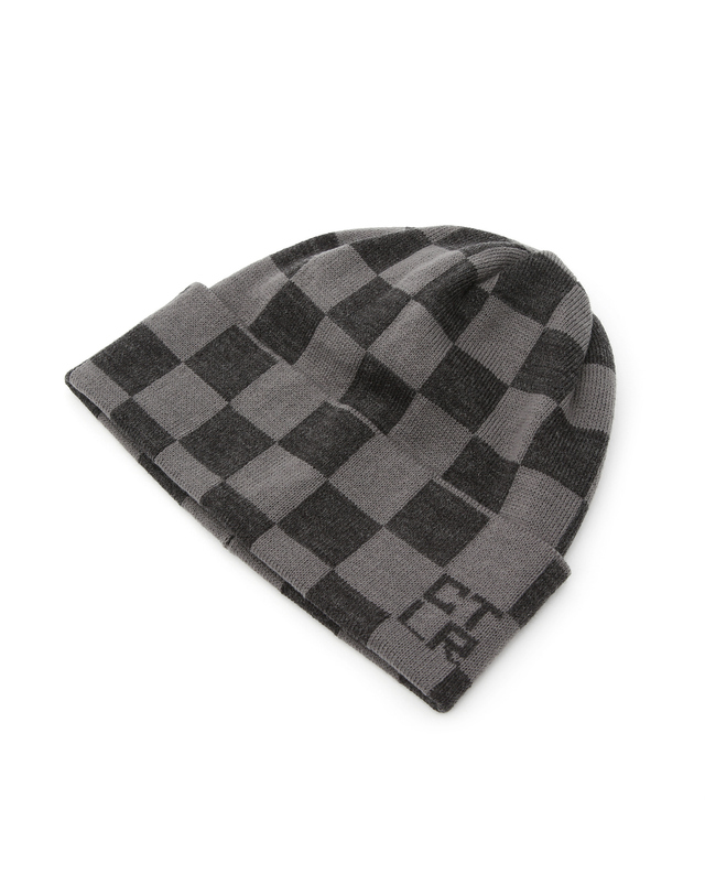 언더컨트롤 겨울 체크 비니 BEANIE / CHECKERBOARD / DARK SMOG 착용컷