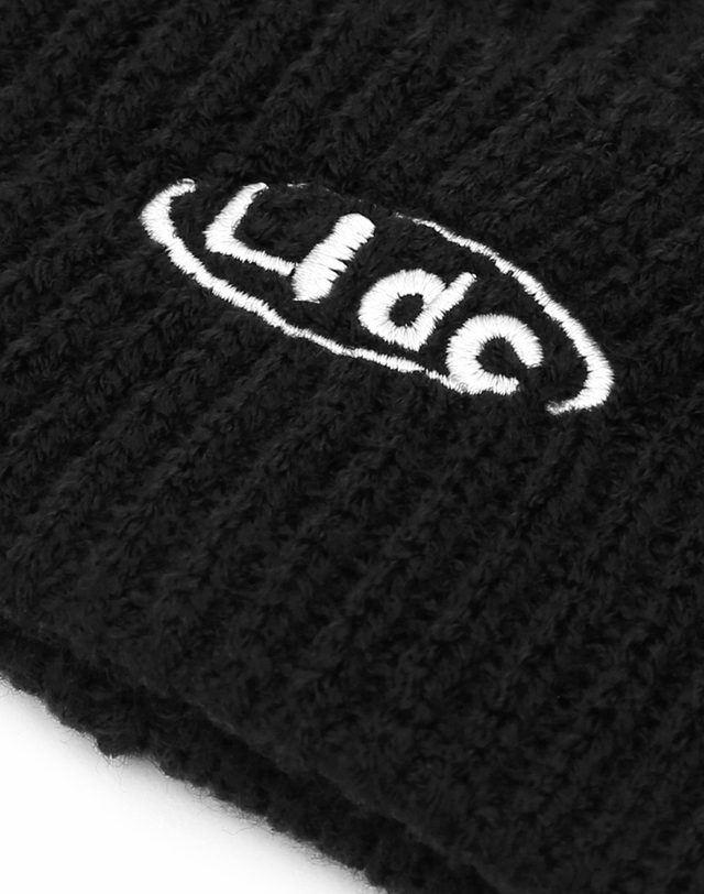 언더컨트롤 BEANIE / FLEX / LIQUID / BLACK 착용컷