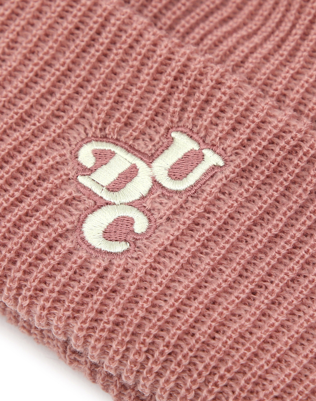 언더컨트롤 BEANIE / ORIGINAL SCRIPT / PINK 착용컷