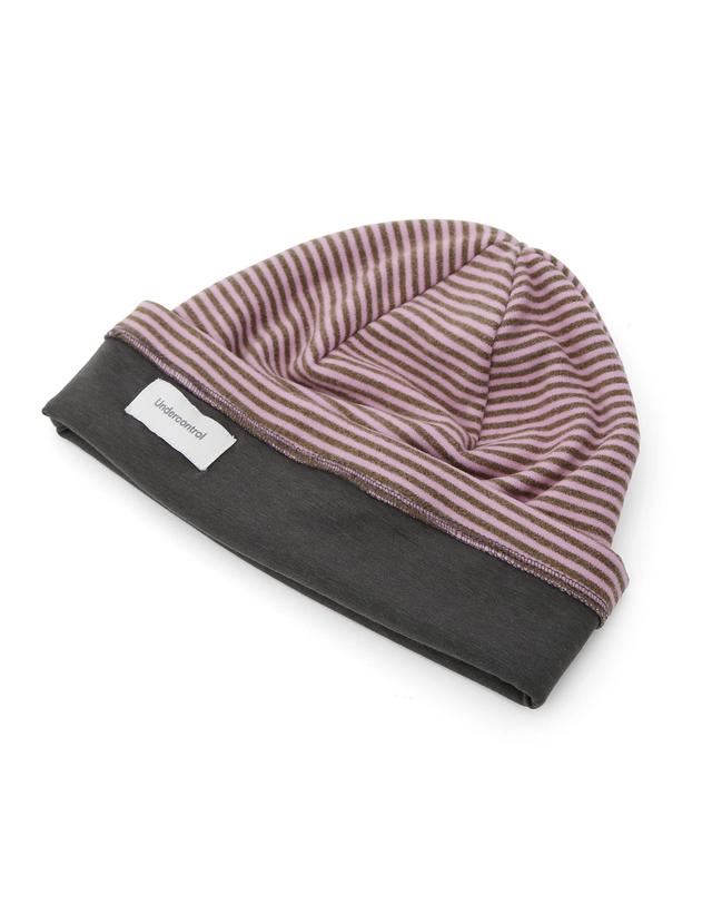 언더컨트롤 플리스 겨울 스트라이프 투톤 니트 두겹 비니 TENCEL MIX LONG WINTER HAT / DUAL COLOR / PINK KHAKI 착용컷