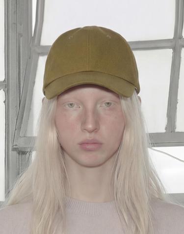 숏챙 볼캡 SHORT VISOR BALL CAP / FROM / D CORN