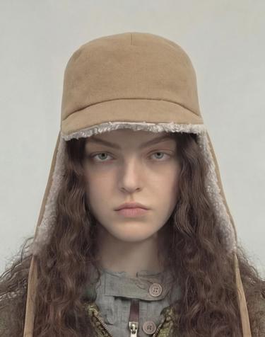 겨울 양면 털모자 TRAPPER HAT / REVERSE FUR / FLANNEL BEIGE