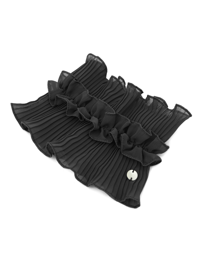 언더컨트롤 스튜디오 여름 레이스 넥게이트 NECK TUBE / DOUBLE PLEATED LACE / BLACK 착용컷