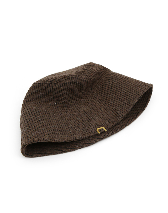 언더컨트롤 스튜디오 겨울 니트 버킷햇 STAND BUCKET / STRIPE KNIT / M BROWN 착용컷