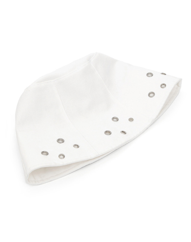 언더컨트롤 스튜디오 아일렛 버킷햇 STAND BUCKET / M EYELET / WHITE 착용컷