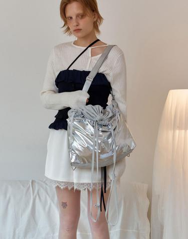 데일리 크로스백 백팩 2WAY LAYERED CABBAGE BAG / SILVER METAL LAYER