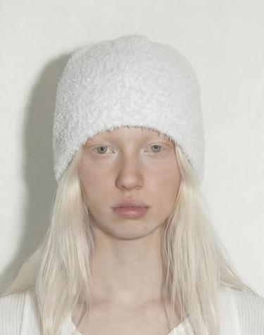 여름 부클 비니 FUZZY BEANIE / COOL BOUCLE / WHITE