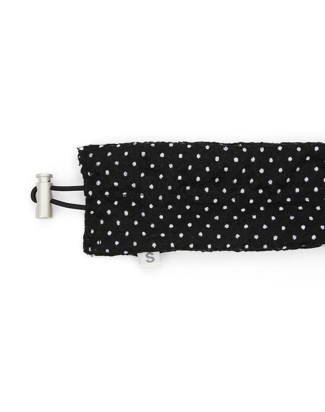 언더컨트롤 스튜디오 끈 조절 여름 스카프 STRING PLEATS MUFFLER / DOT / BLACK 착용컷