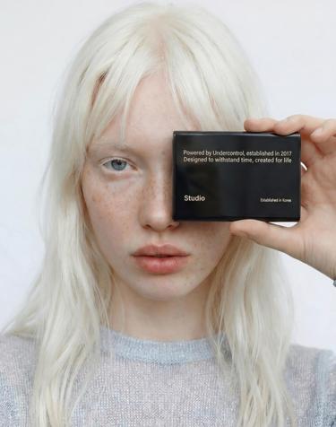 카드지갑 STAINLESS 6 CARD HOLDER / BK