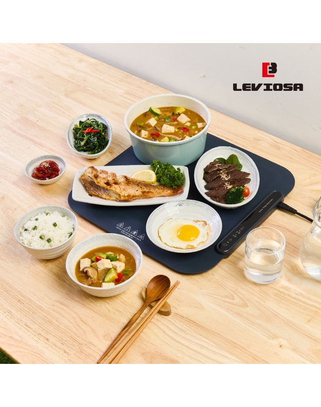 트라이스 [LEVIOSA] 레비오사 어디서나 따뜻하게 홈플레이트 푸드워머 LEVI-2401G 착용컷