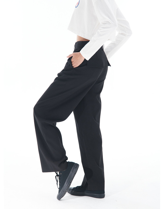 파르아비옹 [22FW] Loose Fit One Tuck Pants Black 블랙 착용컷