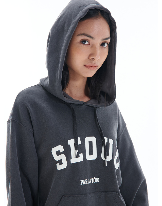파르아비옹 [22FW] SEOUL LOGO Hoody Grey 그레이 착용컷