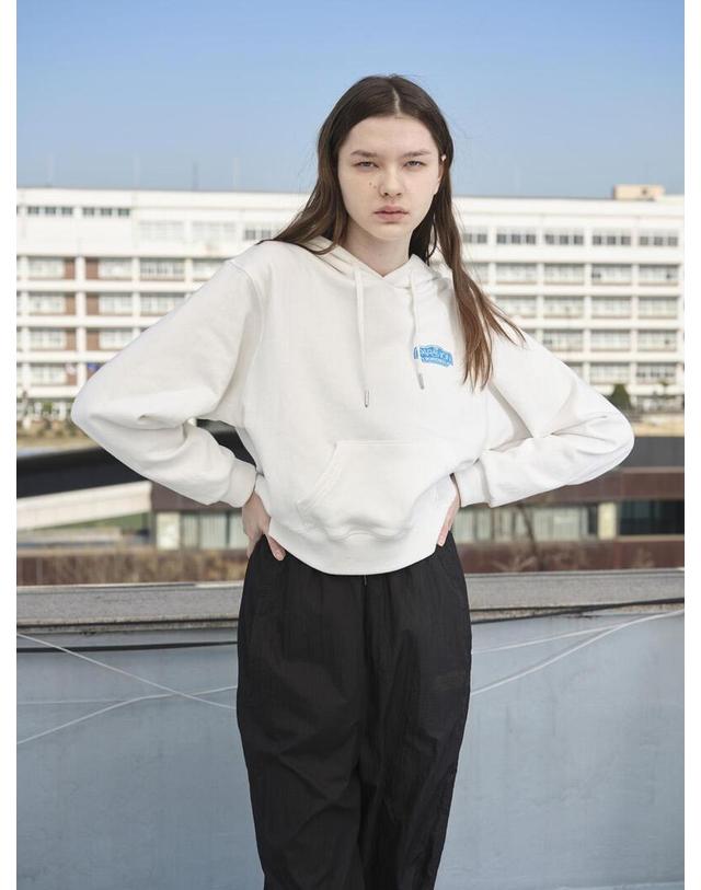 파르아비옹 [2023SS] BORDERLESS Embroidery Hoody 착용컷