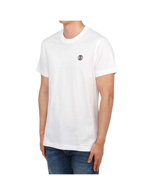 버버리 버버리 스크래치 남성 반팔티셔츠 PARKER TB REPLEN 8084015 A1464 착용컷