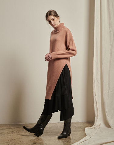 Regina Knit Dress _ Salmon Pink