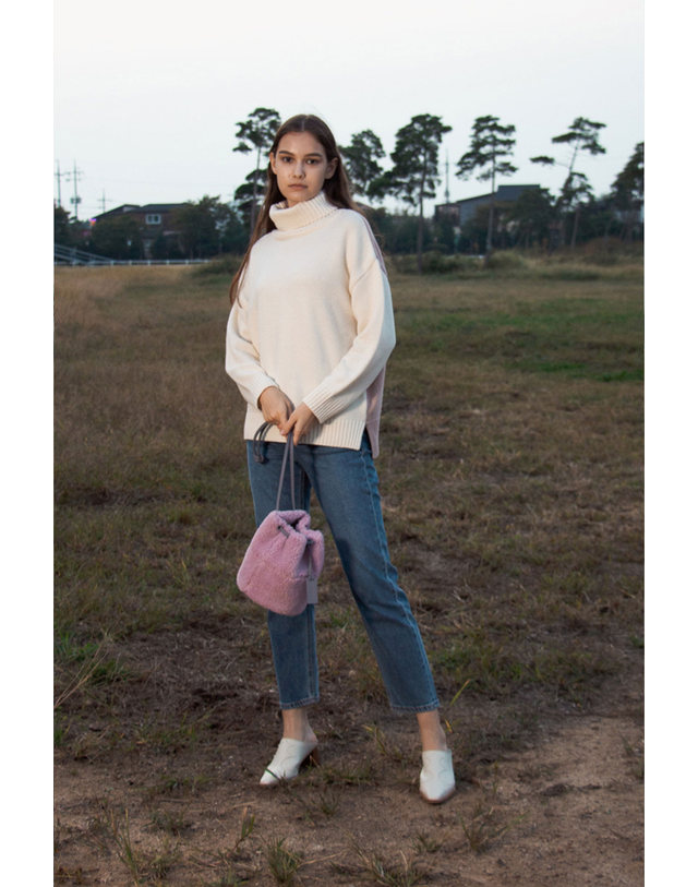 세컨드아르무아 세컨드 아르무아 Morgan Knit Top _ Pink/Beige 착용컷