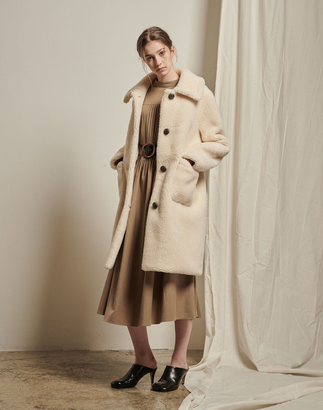 세컨드아르무아 세컨드 아르무아 Heidi Dress _ Beige 착용컷