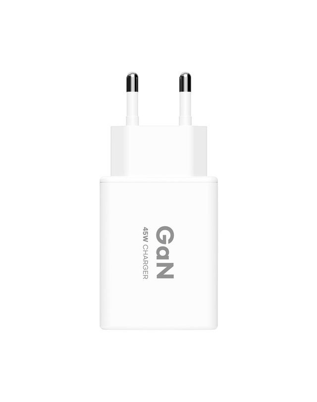 엑토 엑토 45W GaN PD 3.0 C타입 고속 멀티 충전기 MTA-58 착용컷