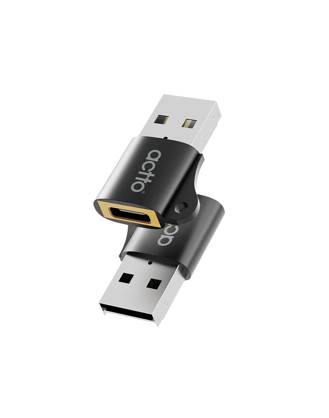 엑토 엑토 C타입 to USB 3.2 카드리더 어댑터 허브 CRD-46 착용컷