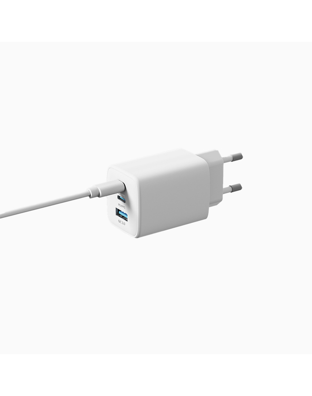 엑토 엑토 65W GaN PD 3.0 C타입 초고속 멀티 어댑터 충전기 MTA-74 착용컷