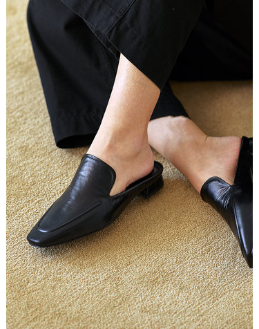 BLP21211 U STITCH SLIDE BLACK