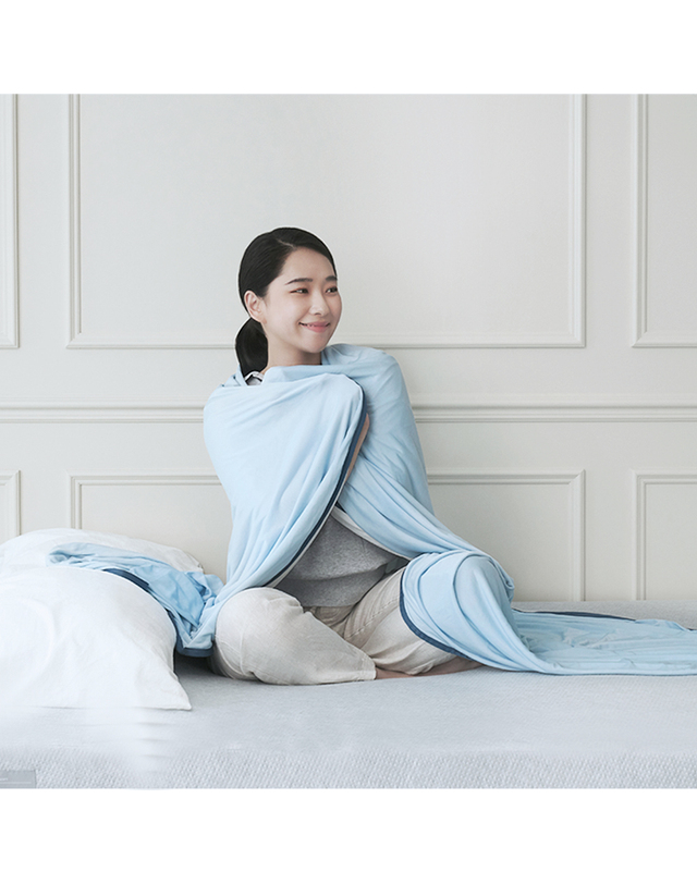 평소생활 부드럽고 시원한 여름 냉감 차렵이불 탄산 쿨이불 착용컷