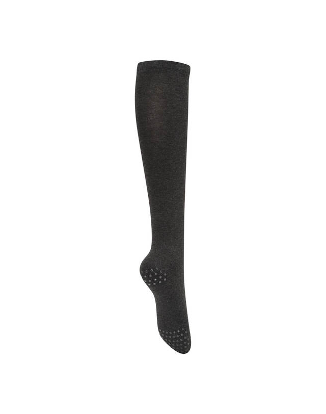 테일러메이드 여성 라인 니삭스 TAO-76HG03-193 착용컷