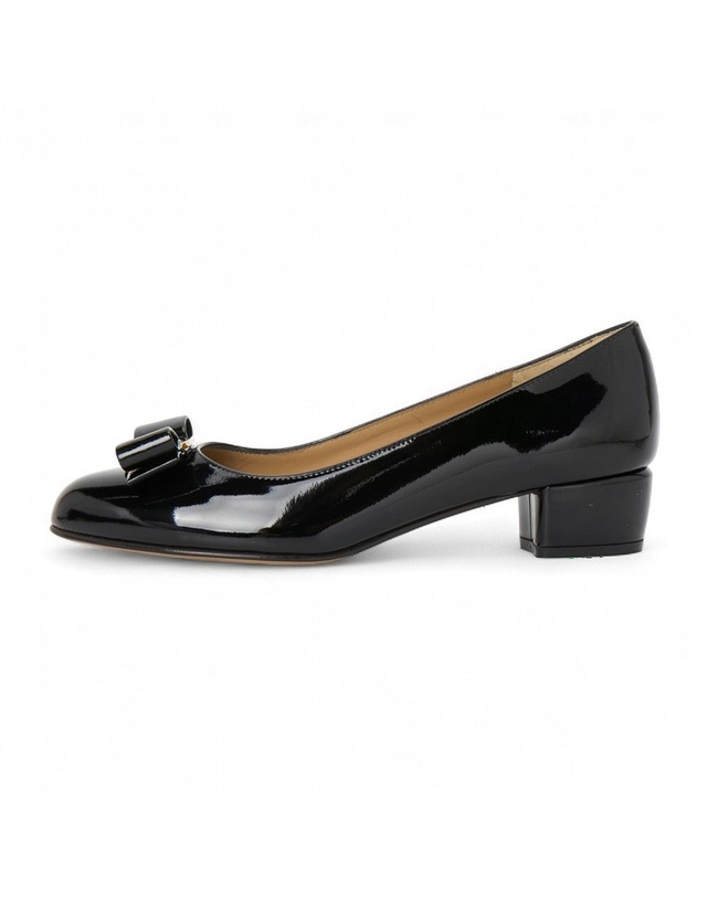살바토레 페라가모 페라가모 바라 보우 여성 펌프스 VARA1 3CM NERO 0591963 (발볼 C) 착용컷