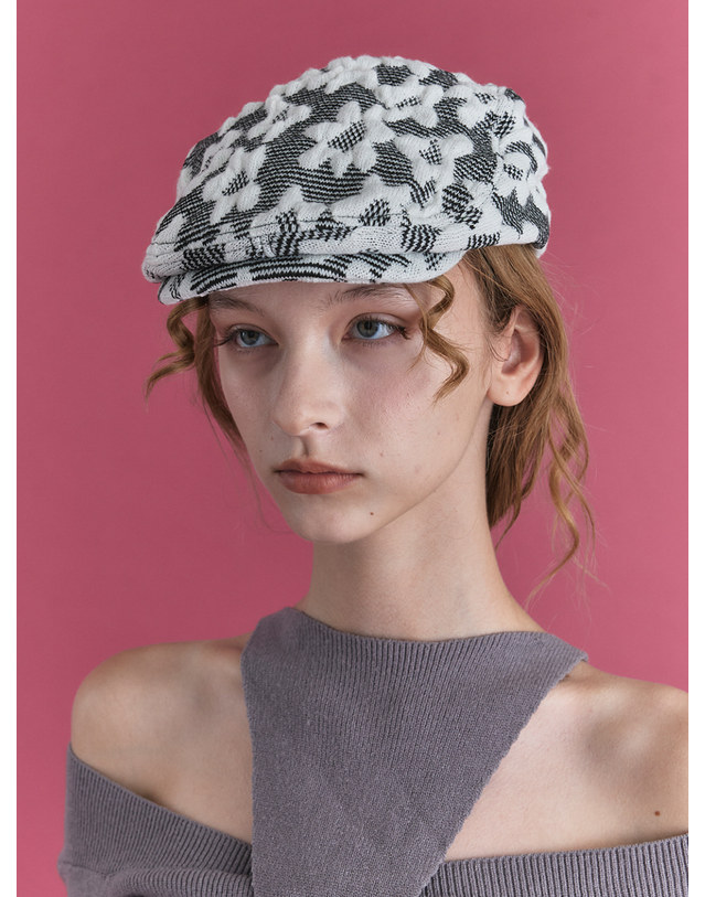 포에지담 FLAT CAP IN IRIS BLACK 착용컷