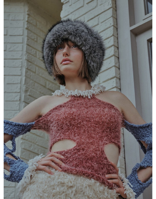 포에지담 KNIT FUR TOQUE HAT IN BLACK 착용컷