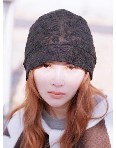FLORE TERRY BEANIE IN BLACK