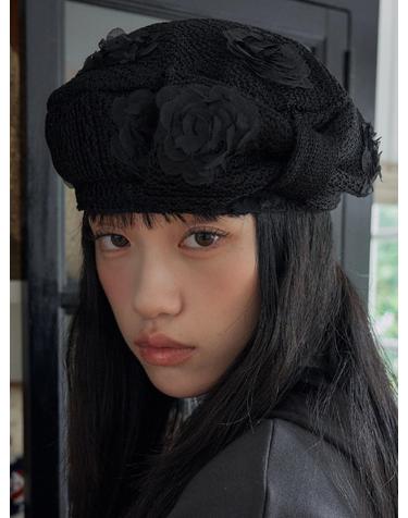 PEONY LACE BOW BERET IN BLACK