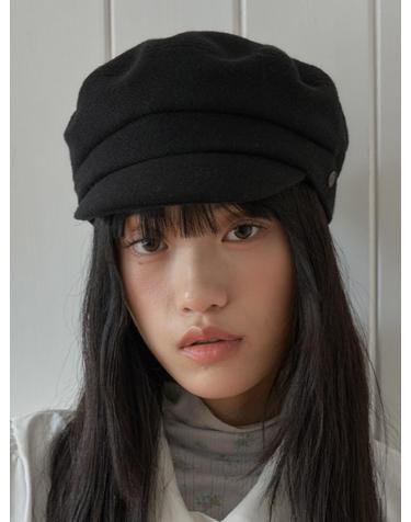 CLASSIC NOUVELLE MARGOT HAT IN BLACK