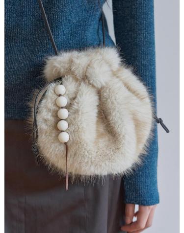 FUR BUD BAG IN BAKED CREAM