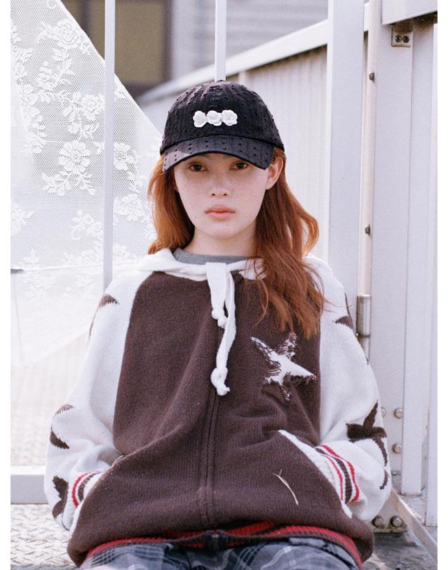 포에지담 ROSETTE CAP IN BLACK 착용컷