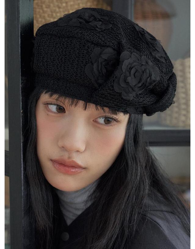 포에지담 PEONY LACE BOW BERET IN BLACK 착용컷