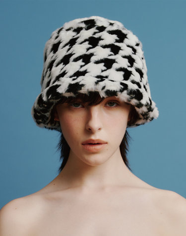 [Life PORTRAIT] Fur meatel hat in houndstooth check