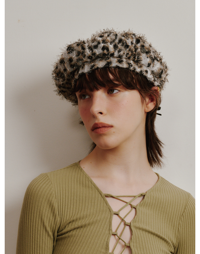 포에지담 [Life PORTRAIT] Fringe leopard beret in brown 착용컷