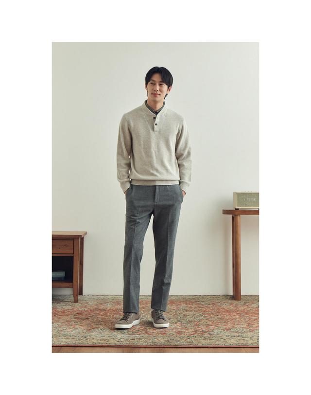 브렌우드 [이노버] 미니 숄 칼라 레이어드 스웨터 BRWAW25551IVX 착용컷