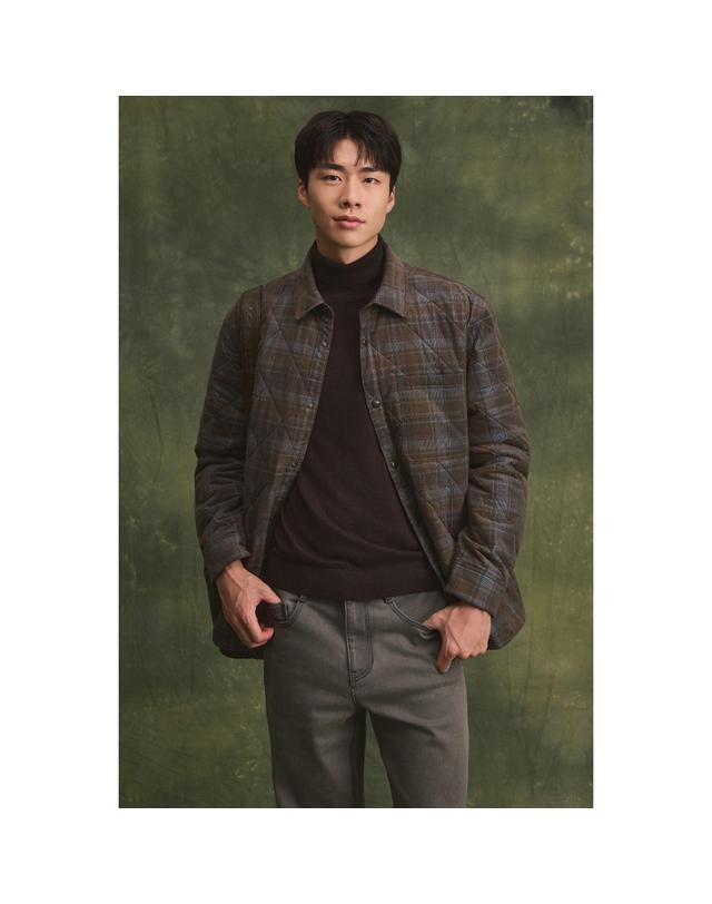 브렌우드 카키 코듀로이 체크 셔켓 BRSAW26672KHX 착용컷
